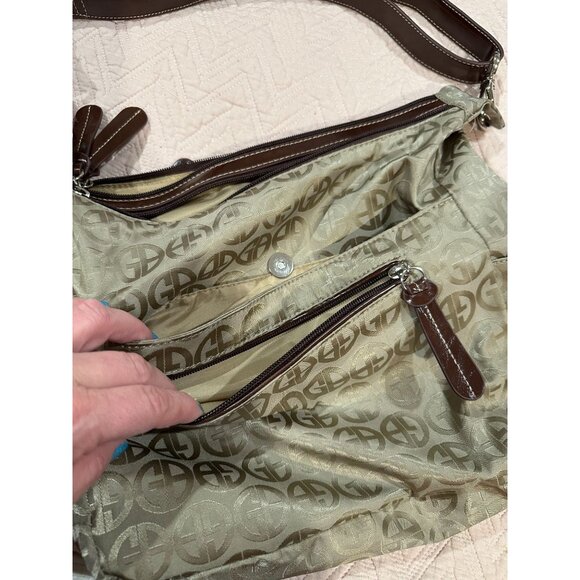 Giani Bernini handbag in beige satiny fabric w/tons of compartments - Picture 8 of 8